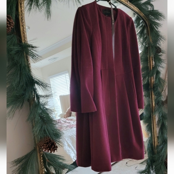 Wine Red / Burgundy Ann Taylor Long Pleated Wool Dress Coat - Women's Size 6 - Picture 2 of 12
